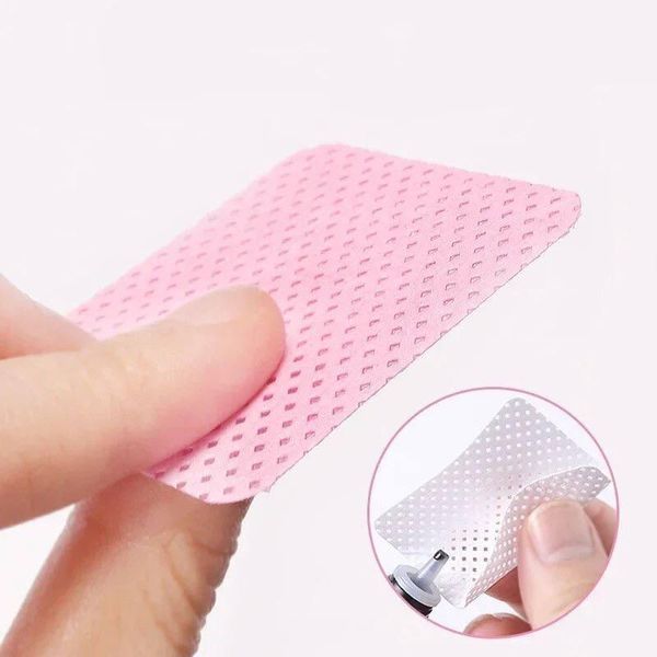 Салфетки безворсовые перфорированные для маникюра ногтей и ресниц Lilly Beaute (5х5см), 300 шт 005866 фото