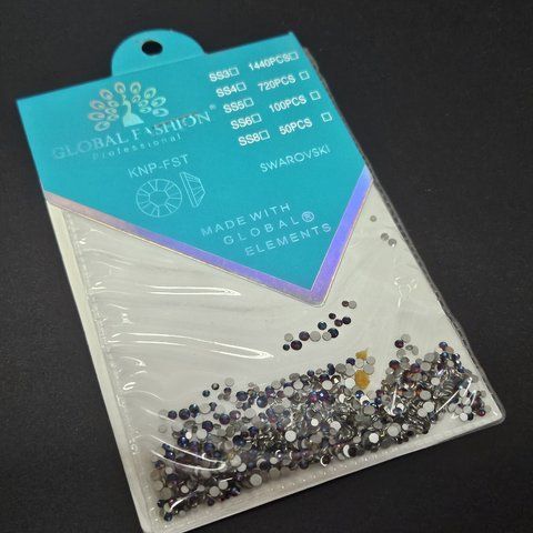 Декор для ногтей Global Fashion Swarovski Камни тёмные маленькие 008588 фото