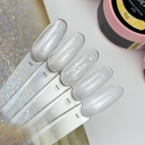 Гель для нарощування та зміцнення нігтів з кератином Global Fashion KERATIN BUILDER GEL 15g. K33 Snow Dust Mary291 фото