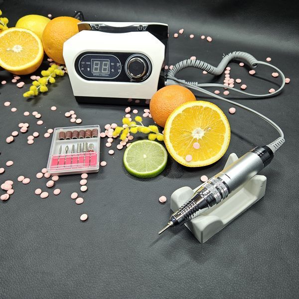 Фрезер с дисплеем для маникюра и педикюра Nail Drill ZS-717 PRO Белый Global Fashion 004934 фото