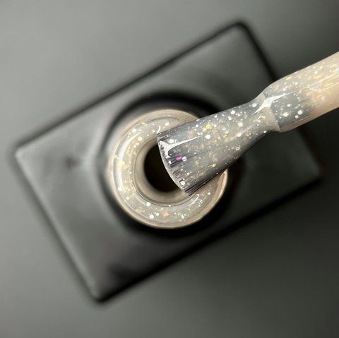 Базове покриття з легким світловідбиваючим ефектом Diamond Base Designer Professional 9 мл. №252 009976 фото