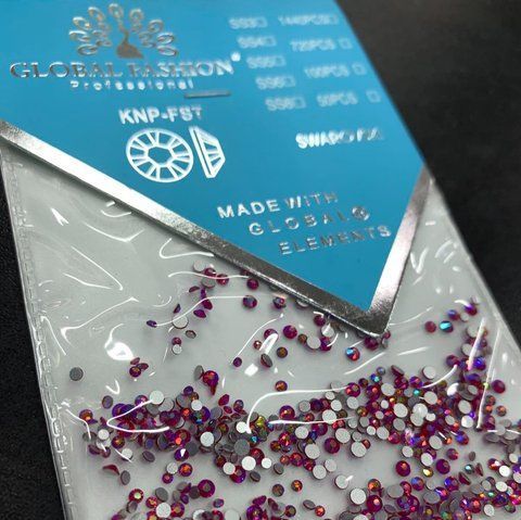 Декор для ногтей Global Fashion Swarovski Кристалл. Малиновый цвет. SS8. 006372 фото