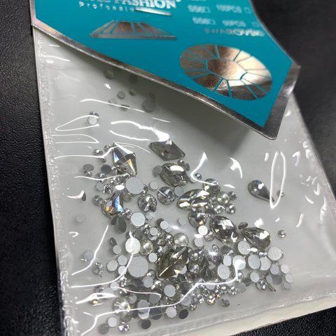 Декор для ногтей Global Fashion Swarovski. Gray Figures 006381 фото